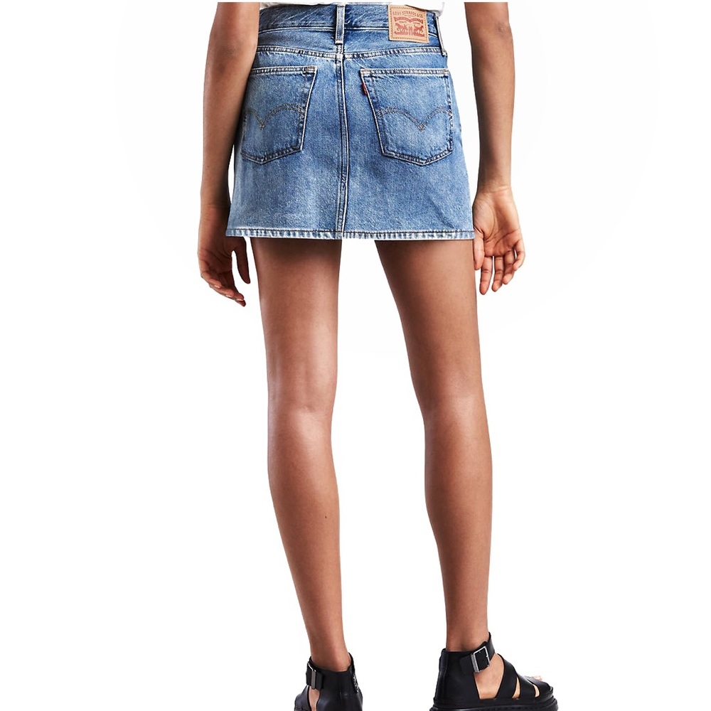 Levi’s Deconstructed Mid-Rise Mini Denim Jean Skirt with Zip Fly and Button Fly